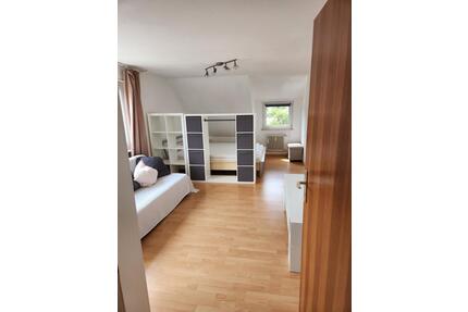 Helles 1,5-Zi.-Apartment, vollständig möbliert - Stuttgart Neuwirtshaus