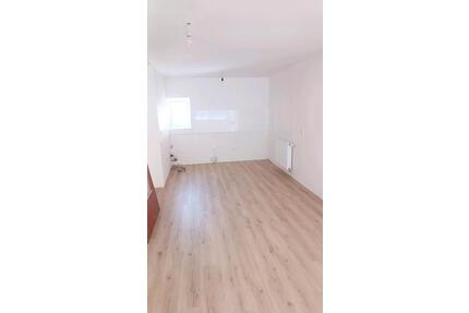 2-Zimmer -Whg in Remseck - 900,00&nbsp;EUR Kaltmiete, ca.&nbsp; 52,00&nbsp;m&sup2; in Waiblingen (PLZ: 71334) Beinstein