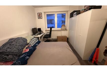 2 Zimmer Teilmobiliert Wohnung (Der Mieter muss die Möbel kaufen) - Mannheim Almenhof