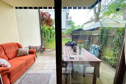 Helles Zimmer in top Lage mit Gartenzugang Room for sublet - Erlangen Am Anger