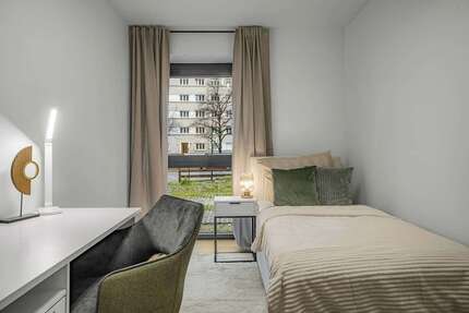 WG-Zimmer in München 700,00 € 17 m²