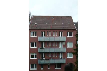 2 Zimmer Wohnung mit Charme in HH-Barmbek !Bitte unsere Fragen beachten! - Hamburg Barmbek-Süd