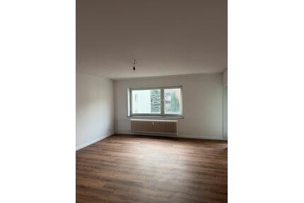 Helle 3 Zimmer Wohnung mit großem Balkon in ruhiger Lage Hannover - Seelze