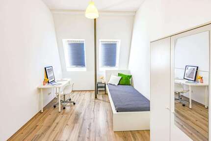 WG-Zimmer in Berlin 710,00 € 12 m²