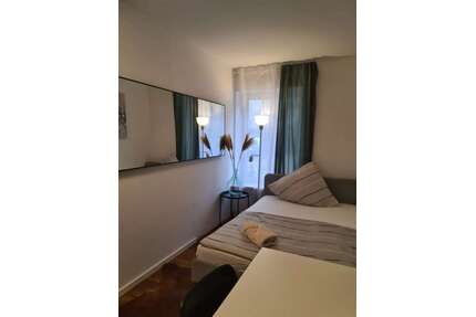 WG-Zimmer in München 820,00 € 10 m²