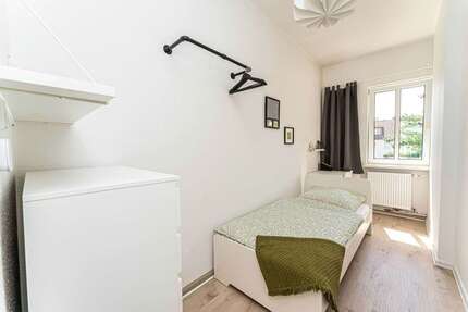 WG-Zimmer in Berlin 580,00 € 8 m²
