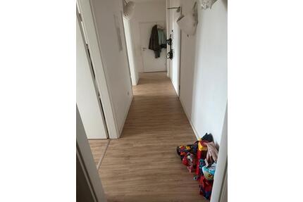 4 Raum Wohnung - 509,00&nbsp;EUR Kaltmiete, ca.&nbsp; 75,00&nbsp;m&sup2; in Magdeburg (PLZ: 39112) Leipziger Straße