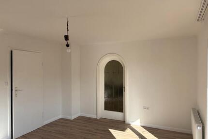 Vermiete 3 Zimmer Wohnung Erstbezug nach Renovierung mit Balkon - Schwäbisch Gmünd