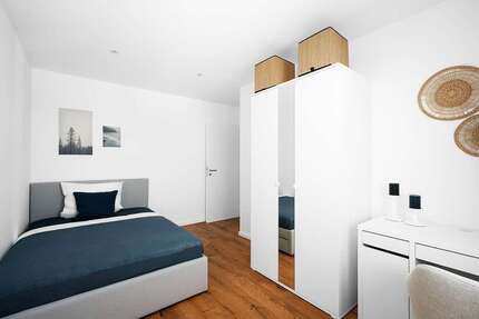 WG-Zimmer in München 900,00 € 12 m²