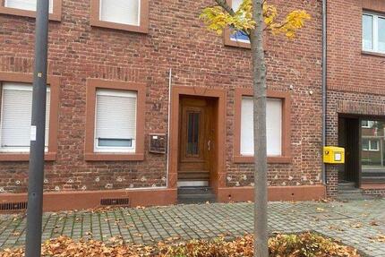 1 Zimmer Wohnung - 415,00&nbsp;EUR Kaltmiete, ca.&nbsp; 46,00&nbsp;m&sup2; in Euskirchen (PLZ: 53881) Dom-Esch