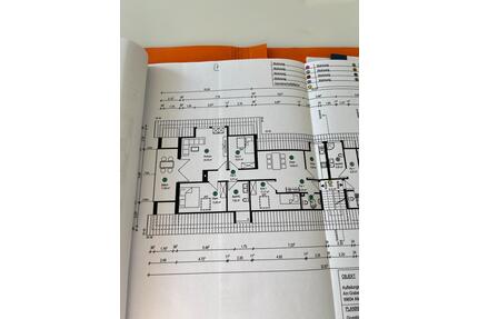 Großzügige 4-Zimmer Dachwohnung ca 110m2 - Ehingen (Donau)