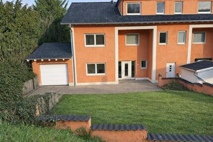 Schönes WG Zimmer in 285m2 Haus in ruhiger Lage - Sinzig