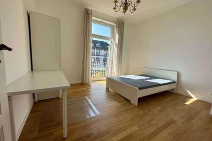 WG-Zimmer in Frankfurt am Main 895,00 € 17 m²