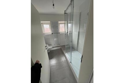 Renovierte 2,5 Zimmer Wohnung in zentraler Lage in Moers - Duisburg Hochheide