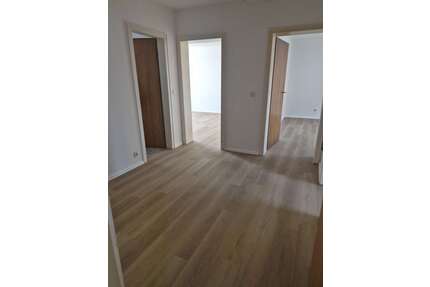 Wohnung zum Mieten in Duisburg 720,00 € 75 m²