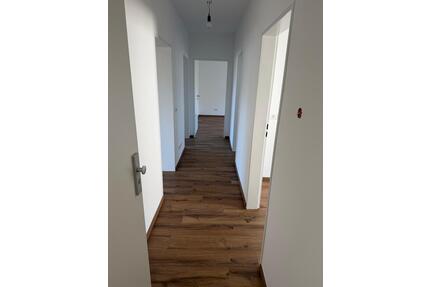 Mietwohnung - 1.150,00&nbsp;EUR Kaltmiete, ca.&nbsp; 83,00&nbsp;m&sup2; in Vellmar (PLZ: 34246)