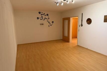 Gepflegte 2-Zimmer-Wohnung mit Loggia - Vellmar