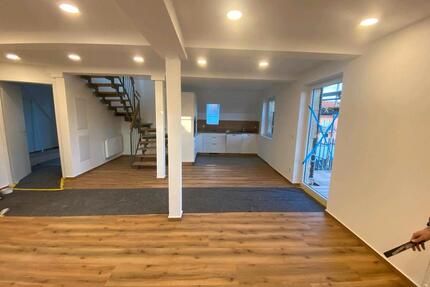 Charmante, helle 3-Zimmer Maisonette-Wohnung im 3. OG mit Balkon - Münster Berg Fidel