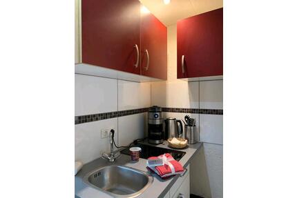 Gemütliche 1 Zimmer Wohnung vollmöbliert - Mönchengladbach Nord