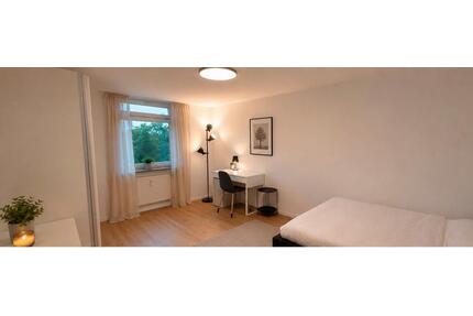 WG-Zimmer 20 m2, Erstbezug nach Renovierung - München Aubing-Lochhausen-Langwied