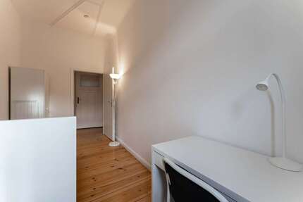 WG-Zimmer in Berlin 575,00 € 15 m²