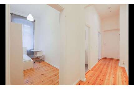 WG-Zimmer in Berlin 1.098,00 € 61 m²