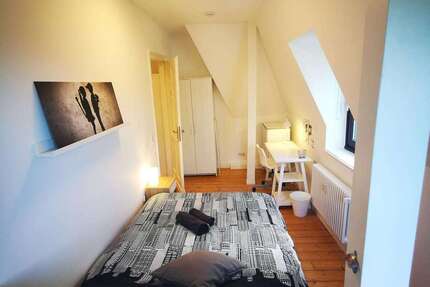 WG-Zimmer in Bonn 810,00 € 15 m²