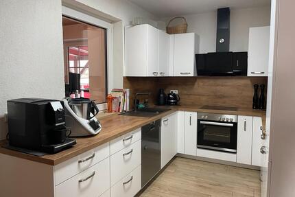 Schöne helle 4 Zimmer Wohnung mit EBK und Balkon - Fulda Fulda-Galerie