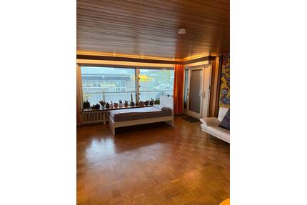 1 Zimmer in Wohngemeinschaft - 550,00&nbsp;EUR Kaltmiete, ca.&nbsp; 25,00&nbsp;m&sup2; in Fellbach (PLZ: 70736) Oeffingen