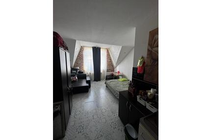 1 Zimmer Wohnung zu vermieten - 360,00&nbsp;EUR Kaltmiete, ca.&nbsp; 30,00&nbsp;m&sup2; in Saarbrücken (PLZ: 66123) Kieselhumes