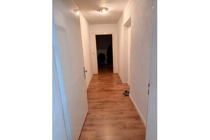2 Zimmer Wohnung im Untergeschoss eines Einfamilienhauses - Duisburg Essenberg