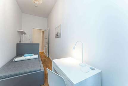 WG-Zimmer in Berlin 605,00 € 9 m²