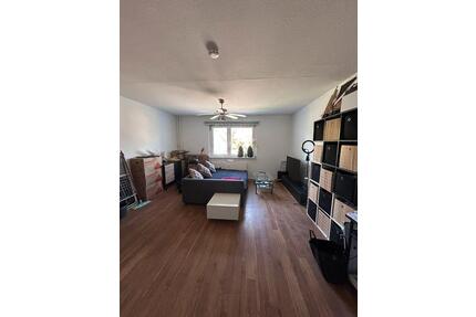 Helle 2-Zimmer-Wohnung in Hellersdorf - Berlin