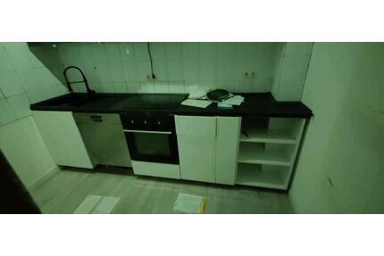 3 Zimmer Wohnung 105 Qm 1100€ Kaltmiete - Stuttgart Zuffenhausen