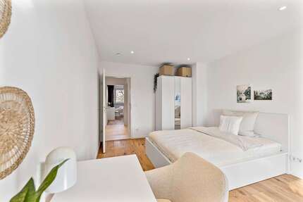 WG-Zimmer in Unterhaching 635,00 € 16.5 m²