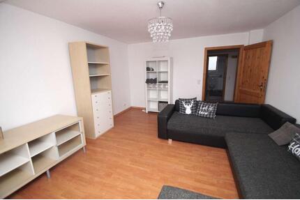 3-Zimmer-Wohnung mit separater Küche, Badewanne, Laminat - Magdeburg Alte Neustadt