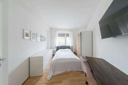 WG-Zimmer in Frankfurt am Main 675,00 € 12 m²