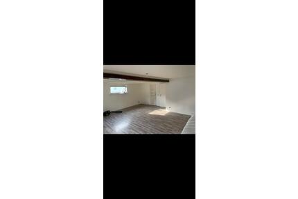 2 Zimmer Wohnung - 850,00&nbsp;EUR Kaltmiete, ca.&nbsp; 65,00&nbsp;m&sup2; in Bruchsal (PLZ: 76646)