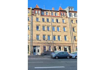 2-Zimmer Wohnung mit traumhaftem Badezimmer mit Blick auf den Park - Fürth Nordstadt