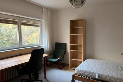 Ruhiges möbliertes Zimmer in Haus in Littenweiler - Freiburg im Breisgau Ebnet