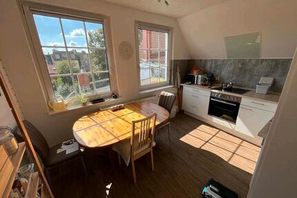 Nachmiete 15.04. - 2,5 Zimmer Altstadtinsel - Lübeck Innenstadt