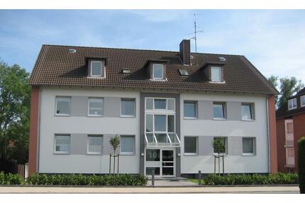 3,5 Zimmer Dachgeschosswohnung mit frz. Balkon - Pattensen