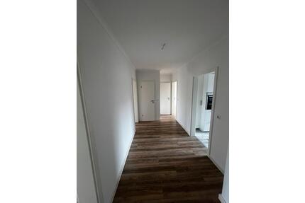 3 Zimmer Wohnung - 21255 Tostedt