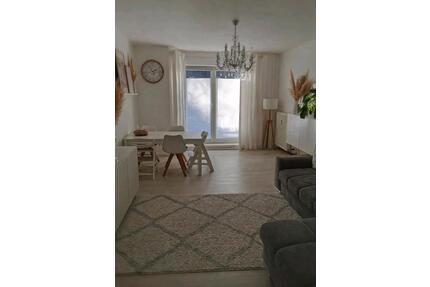 Schöne 3-Zimmer Wohnung mit Balkon und Einbauküche in Döhren - Hannover Döhren-Wülfel