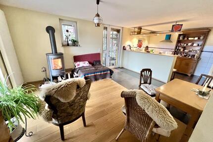 Wunderschöne und großzügige 2,5 Zimmer Erdgeschosswohnung mit Blick ins Kinzigtal - Schuttertal