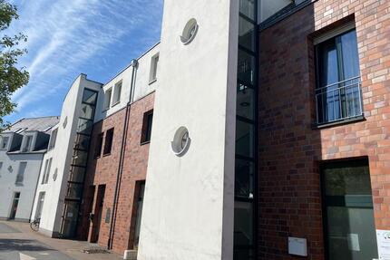 2- Zimmer Wohnung mit Loggia - 810,00&nbsp;EUR Kaltmiete, ca.&nbsp; 90,54&nbsp;m&sup2; in Warendorf (PLZ: 48231)