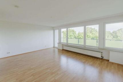 Helle 1,5-Zimmer Wohnung mit Balkon, Schwimmbad und Sauna - Bremen Blockland