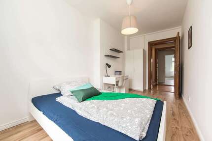 WG-Zimmer in Berlin 650,00 € 13 m²