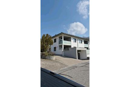 Schöne 4 Zimmer Erdgeschoss Wohnung in Rottenburg - Pfeffenhausen