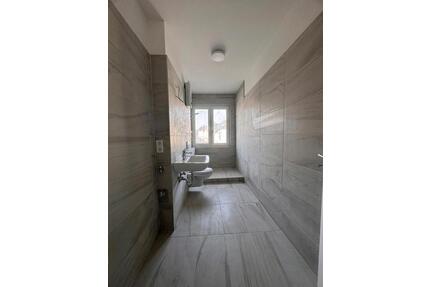 Helle kernsanierte 1 Zimmer Wohnung in Wischlinghausen Wuppertal